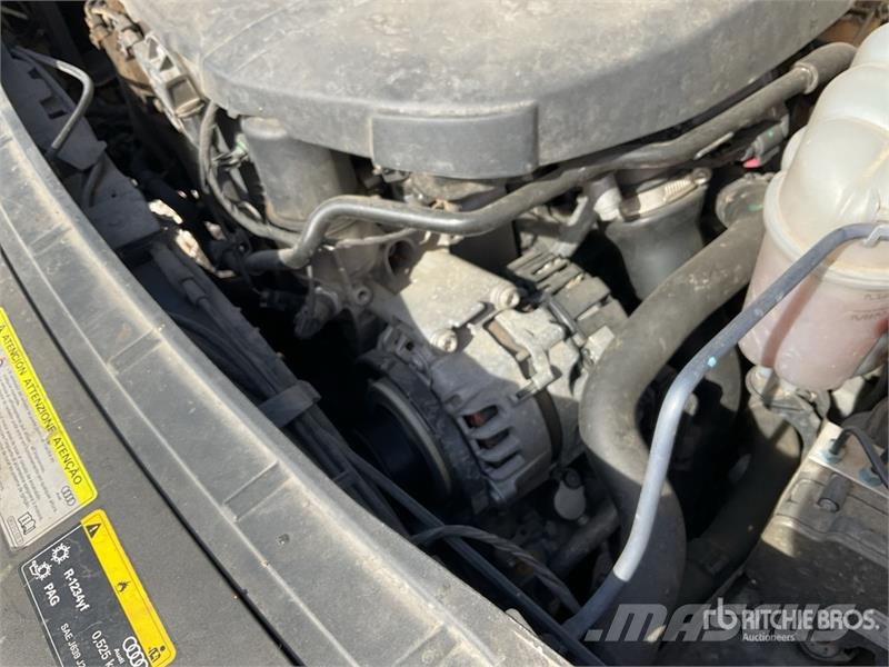 Audi A4 سيارات