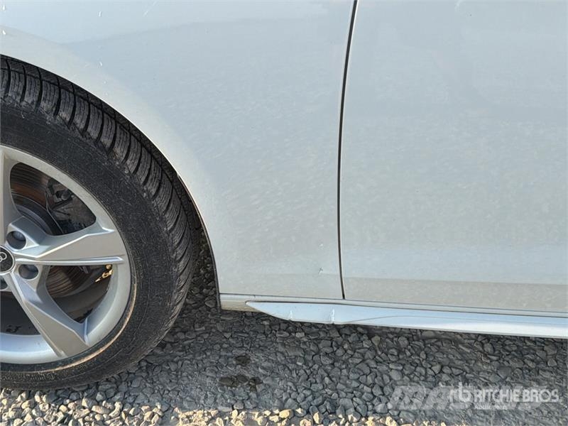 Audi A4 Automobily