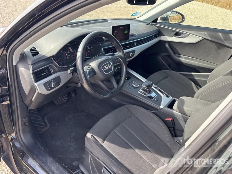 Audi A4 سيارات