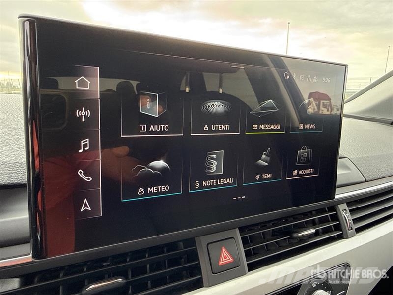 Audi A4 PKWs