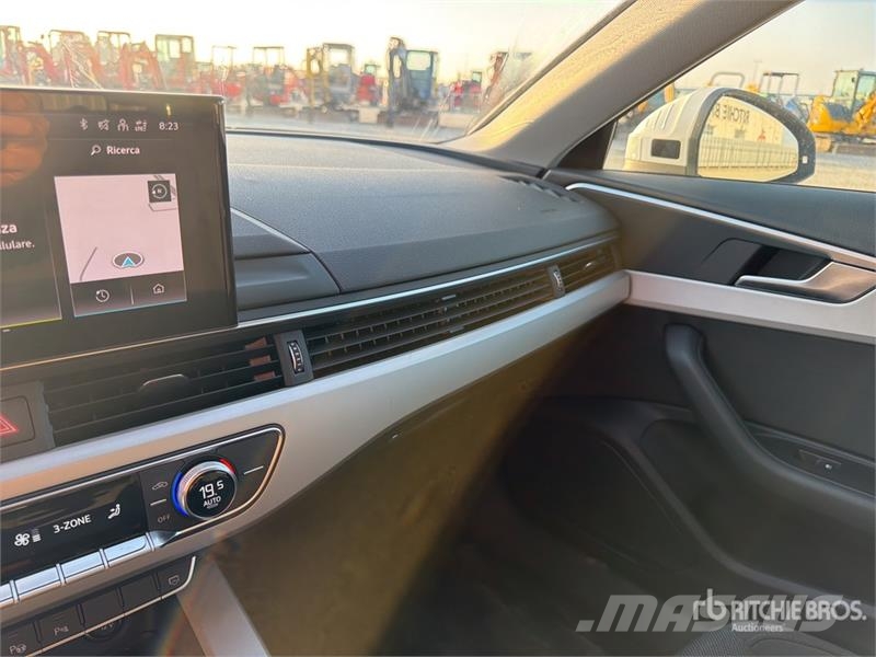 Audi A4 Automobily