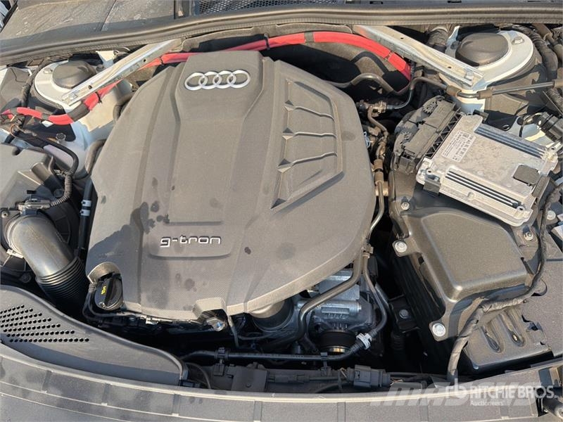 Audi A4 Automobily