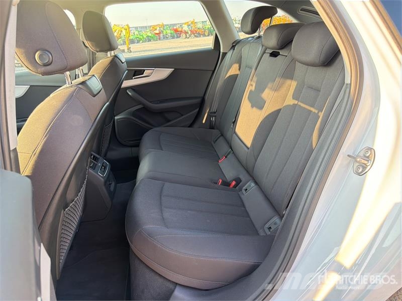 Audi A4 Automobily