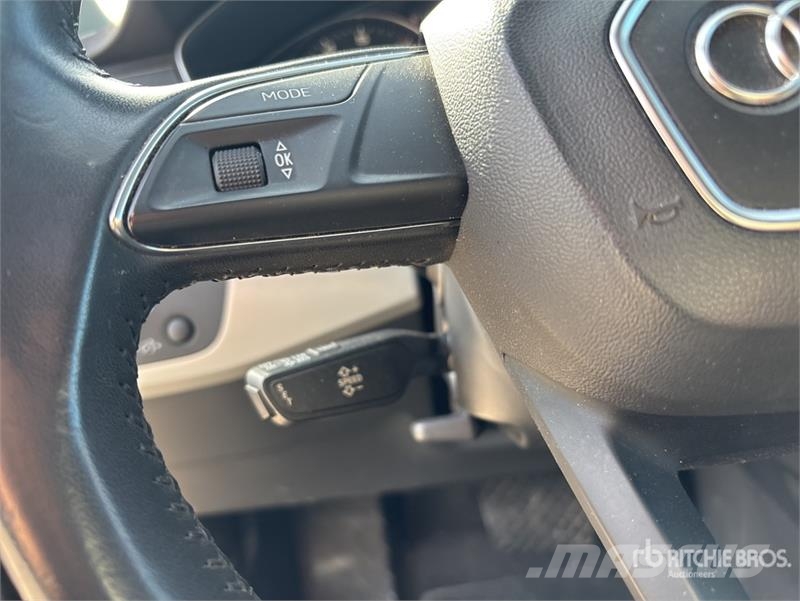 Audi A4 سيارات