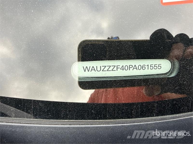 Audi A4 PKWs