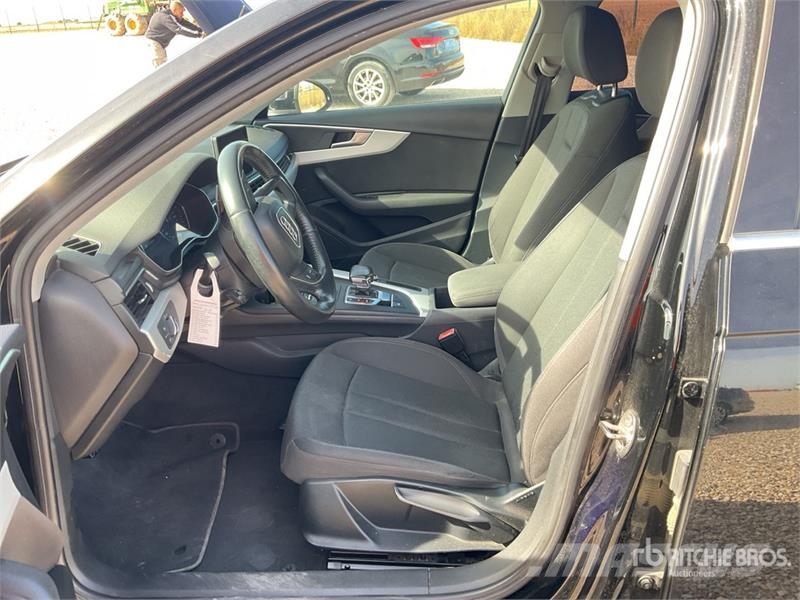 Audi A4 سيارات