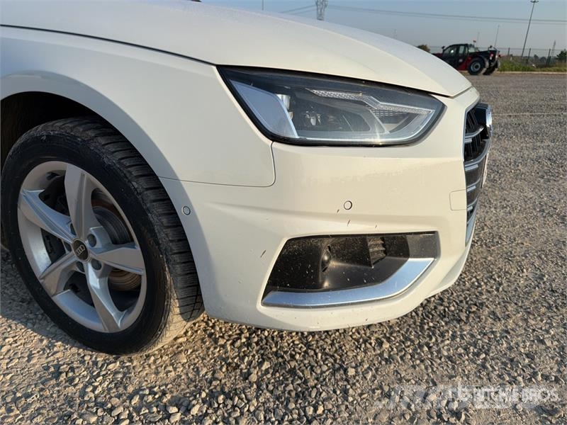 Audi A4 Automobily