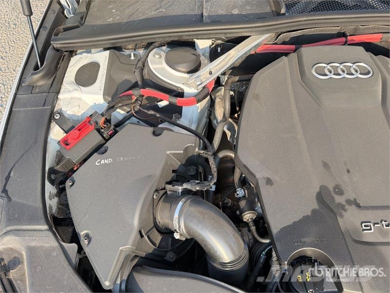 Audi A4 Automobily