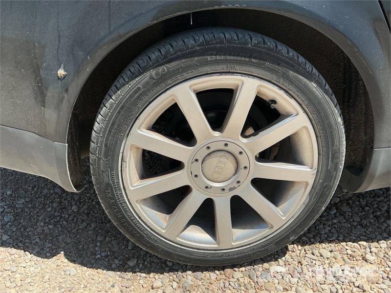Audi A4 1.9TDI Automobile Carros