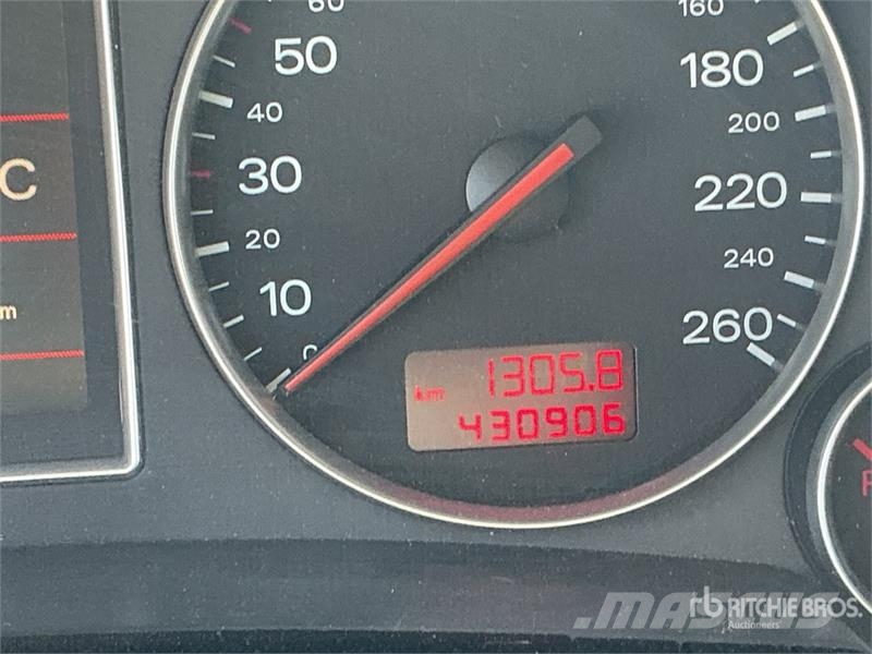 Audi A4 1.9TDI Automobile Carros