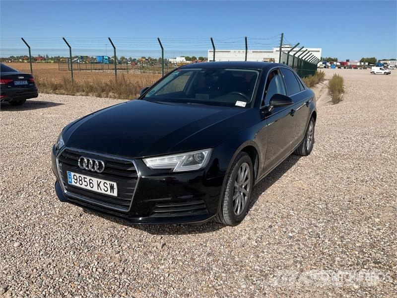 Audi A4 35TFSI Automobile Carros Ligeiros