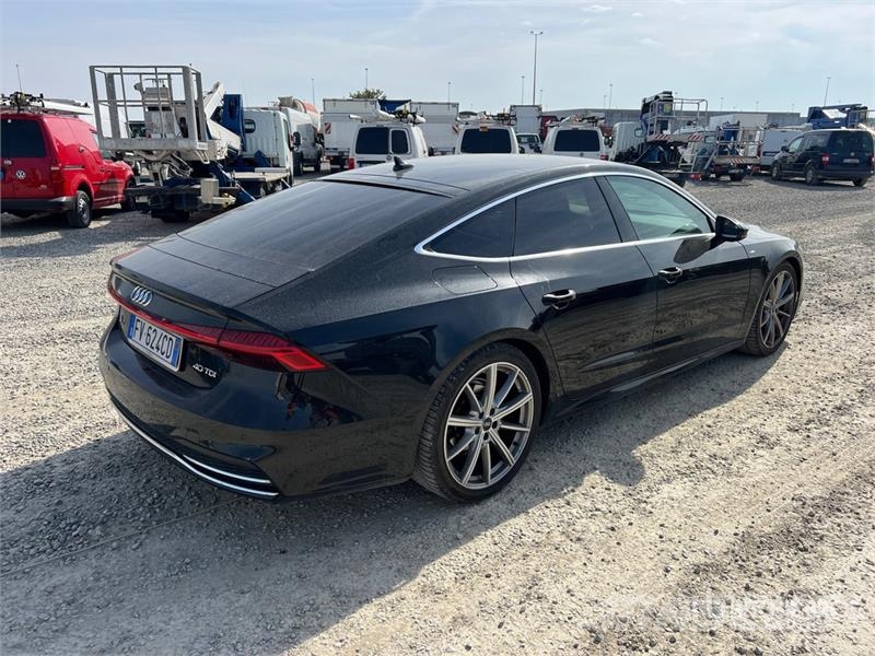Audi A7 PKWs