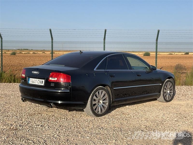Audi A8 Carros