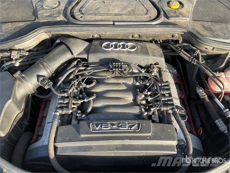 Audi A8 Carros