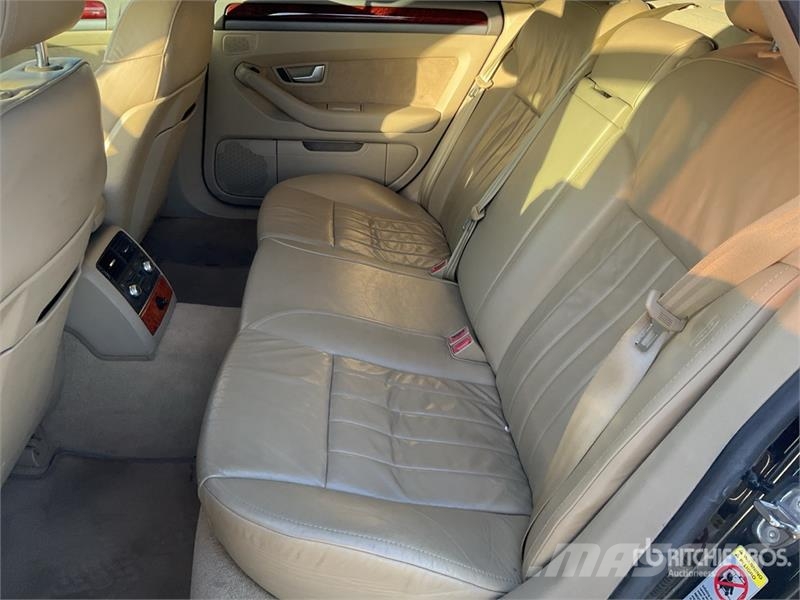 Audi A8 Carros