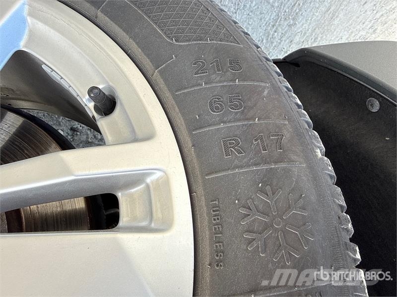 Audi Q3 Plug-In Hybrid 45 TFSI E S TRONIC BUSINESS SUV Αυτοκίνητα