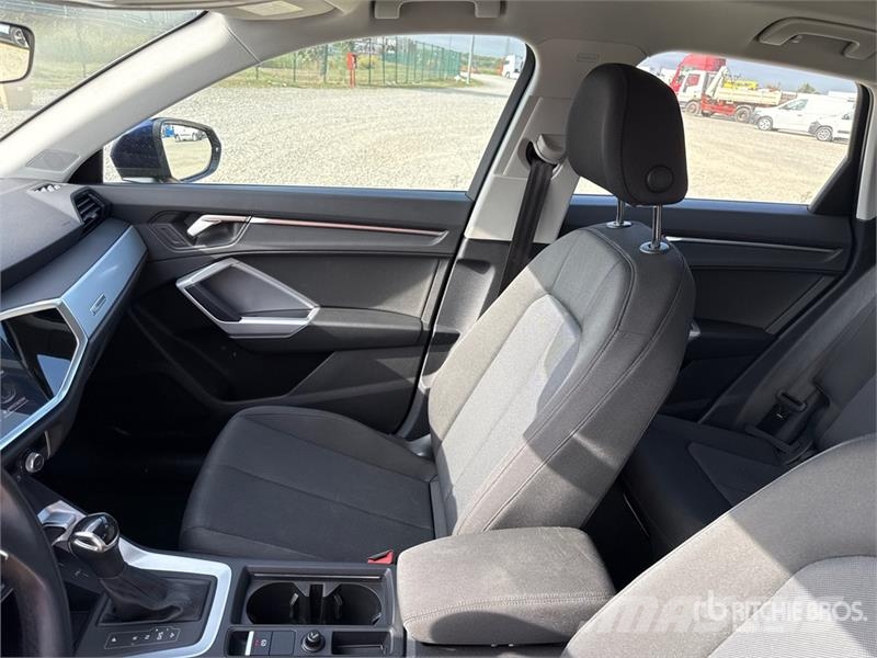 Audi Q3 Plug-In Hybrid 45 TFSI E S TRONIC BUSINESS SUV Αυτοκίνητα