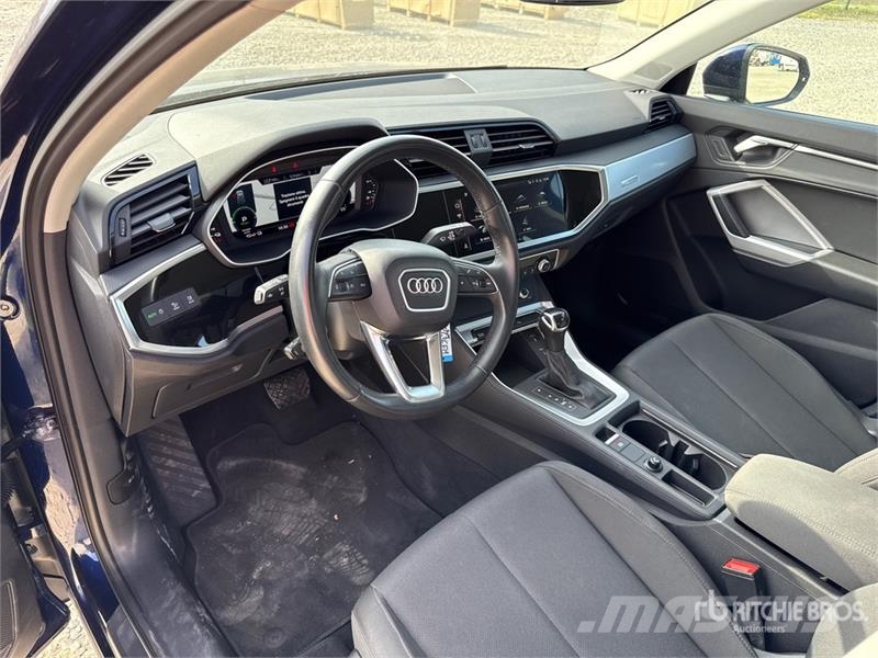Audi Q3 Plug-In Hybrid 45 TFSI E S TRONIC BUSINESS SUV Αυτοκίνητα