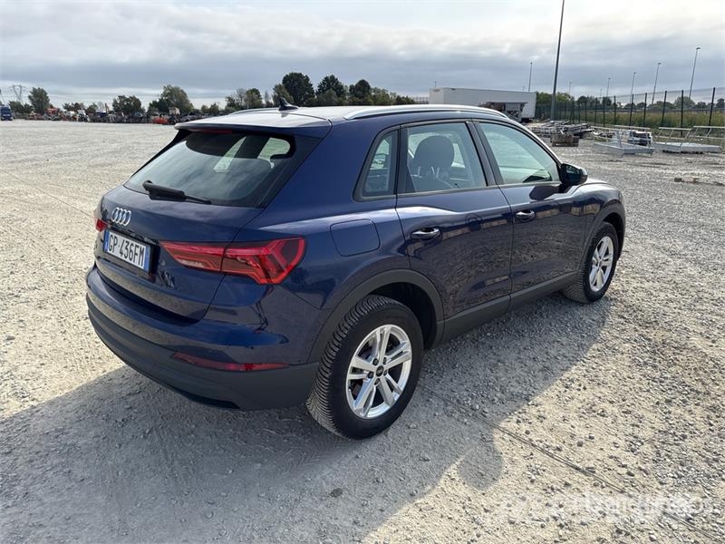 Audi Q3 Plug-In Hybrid 45 TFSI E S TRONIC BUSINESS SUV Αυτοκίνητα