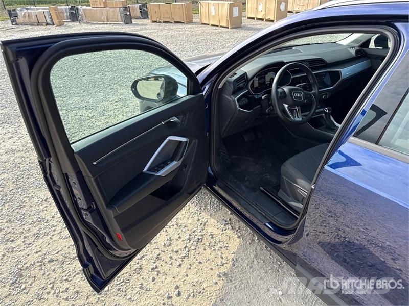 Audi Q3 Plug-In Hybrid 45 TFSI E S TRONIC BUSINESS SUV Αυτοκίνητα