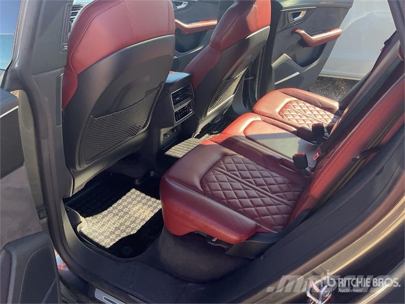 Audi Q8 4x4 SUV Coches
