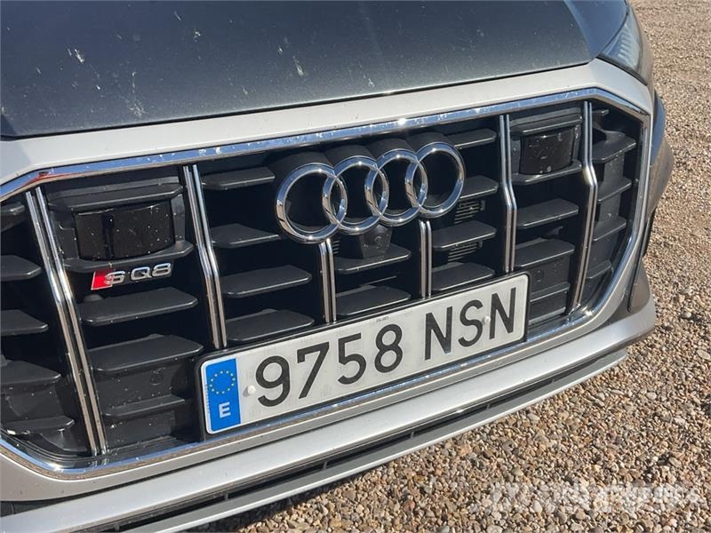 Audi Q8 4x4 SUV Coches