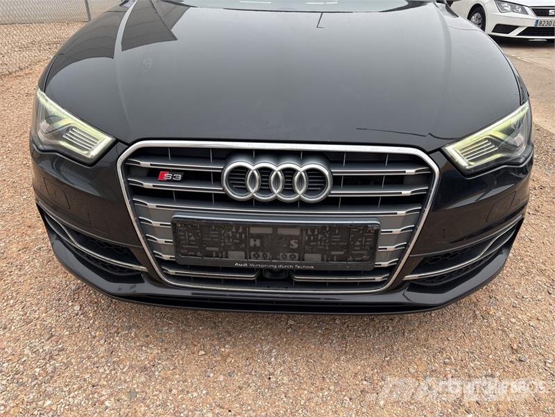 Audi S3 Automobile Автомобілі
