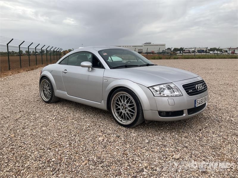 Audi TT Coupe AWD Gasoline Automobile Automobili