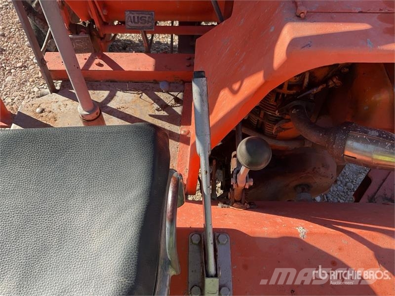 Ausa 150D Dumper Странични самосвали