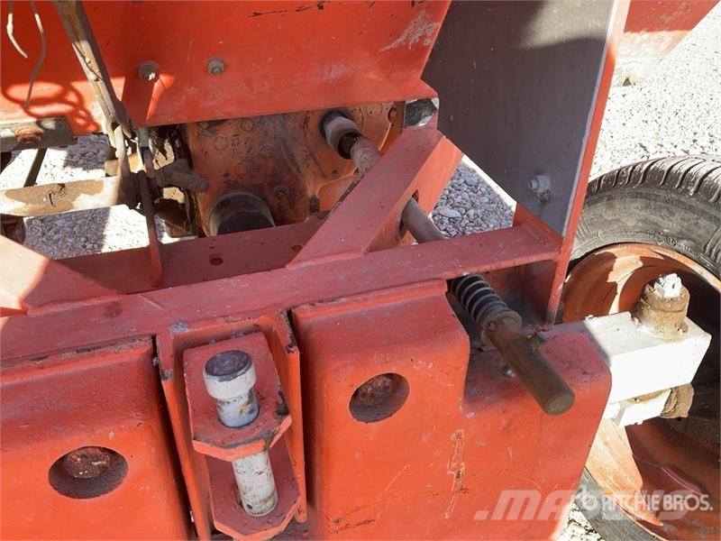 Ausa 150D Dumper Странични самосвали
