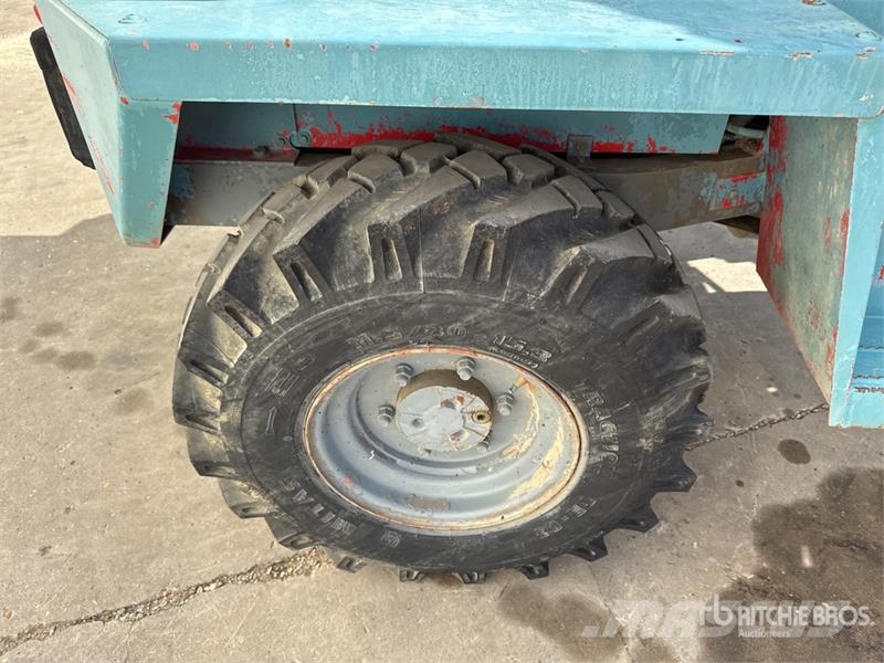 Ausa 350 AHG Dumpers de site