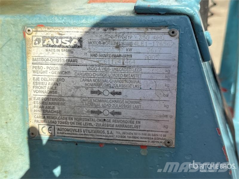 Ausa 350 AHG Dumpers de site