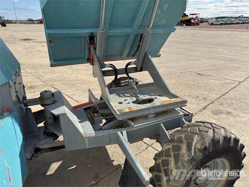 Ausa 350 AHG Dumpers de site