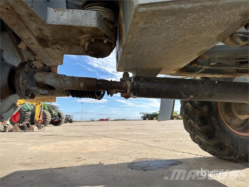 Ausa 350 AHG Dumpers de site