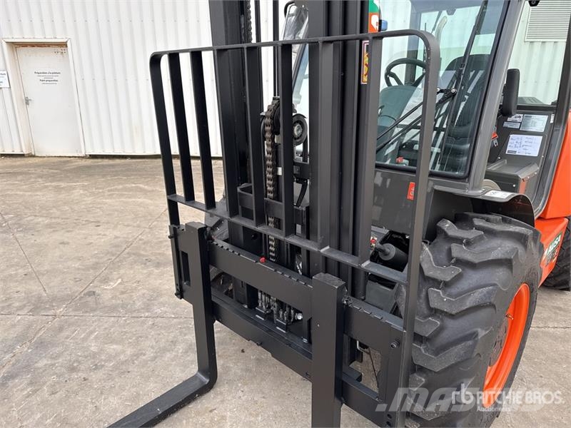 Ausa C 251 H X4 S3 1600 kg 4x4 Rough Terrain Forklift ( Terrängtruck