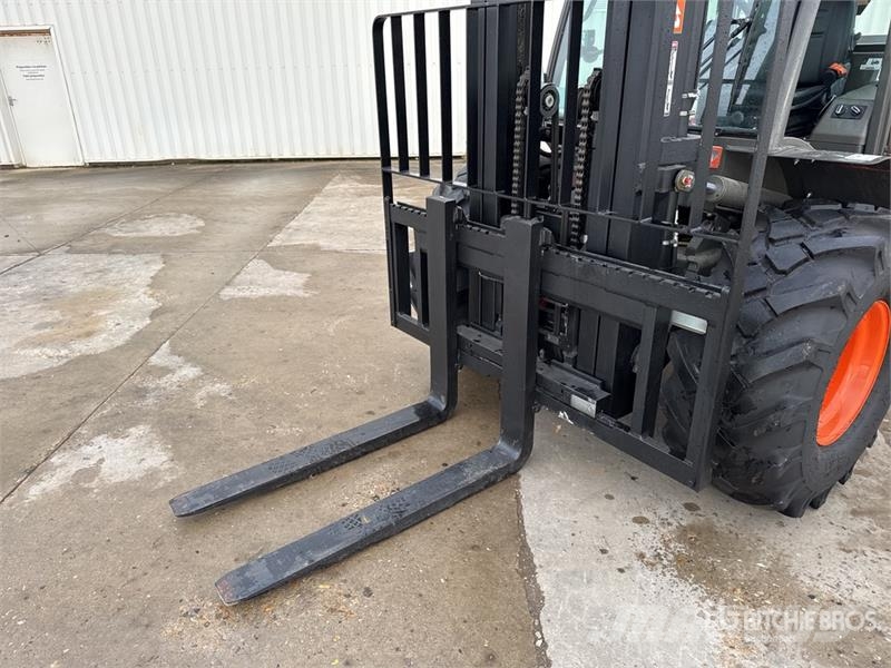 Ausa C 501 H X4 5000 kg 4x4 Rough Terrain Forklift (Unu Vanterenski viljuškar
