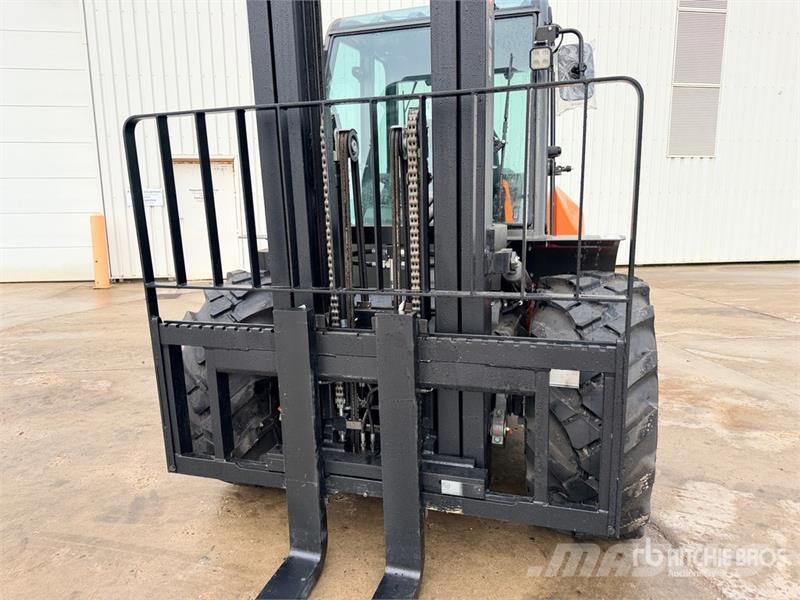 Ausa C 501 H X4 5000 kg 4x4 Rough Terrain Forklift (Unu Камиони за херавни местности