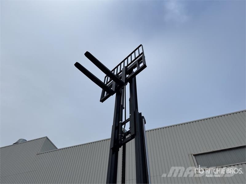 Ausa C 501 H X4 5000 kg 4x4 Rough Terrain Forklift (Unu Камиони за херавни местности