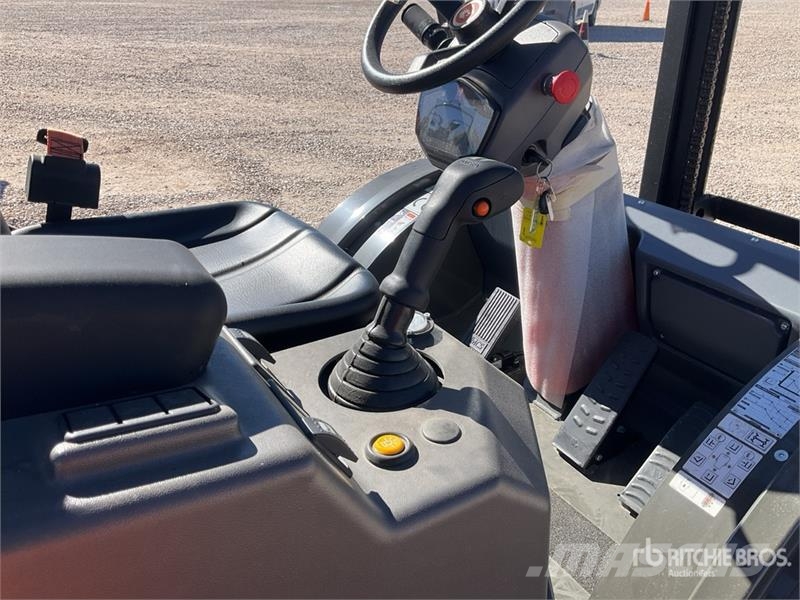 Ausa C251H 4x4 Rough Terrain Forklift (Unused) Montacargas todo terreno