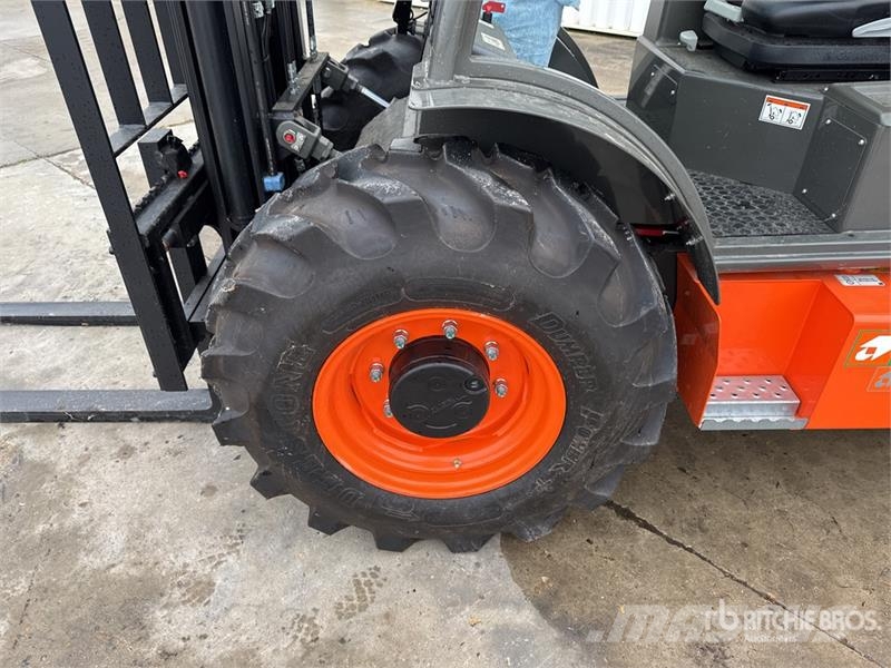 Ausa C251HX4 2500 kg 4x4 Rough Terrain Forklift (Unused Камиони за херавни местности