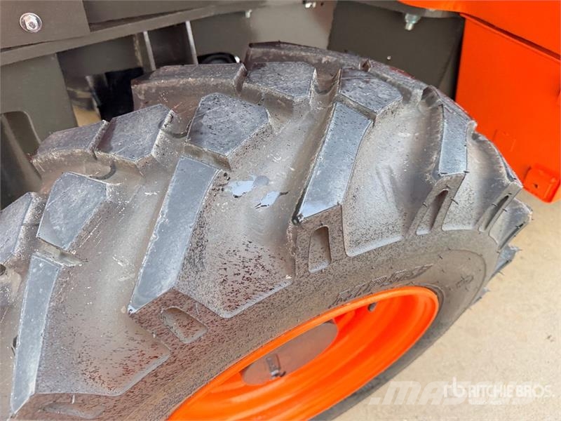 Ausa C251HX4 2500 kg 4x4 Rough Terrain Forklift (Unused شاحنات الطرق الوعرة