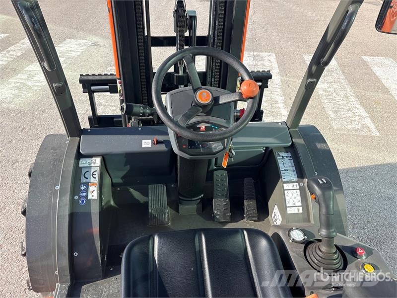 Ausa C251Hx4 4x4 Rough Terrain Forklift (Unused) Montacargas todo terreno
