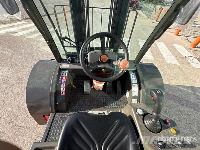 Ausa C351Hx4 4x4 Rough Terrain Forklift (Unused) Montacargas todo terreno