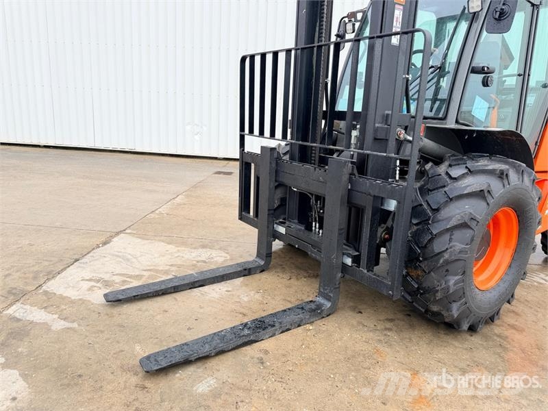 Ausa C501HX4 5000 kg 4x4 Rough Terrain Forklift (Unused Камиони за херавни местности