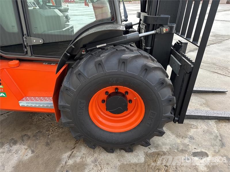 Ausa C501HX4 5000 kg 4x4 Rough Terrain Forklift (Unused شاحنات الطرق الوعرة