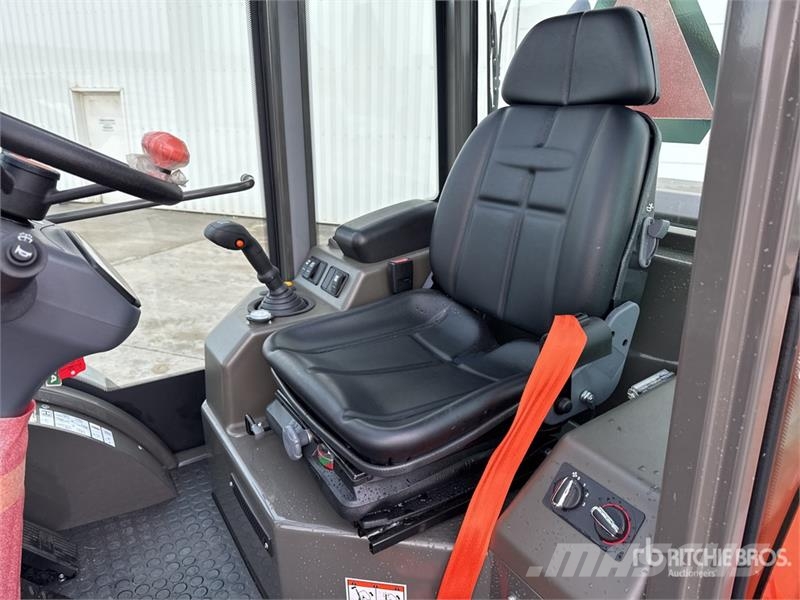 Ausa C501HX4 5000 kg 4x4 Rough Terrain Forklift (Unused شاحنات الطرق الوعرة