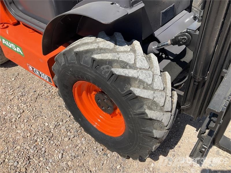 Ausa CH200 4x4 Rough Terrain Forklift شاحنات الطرق الوعرة