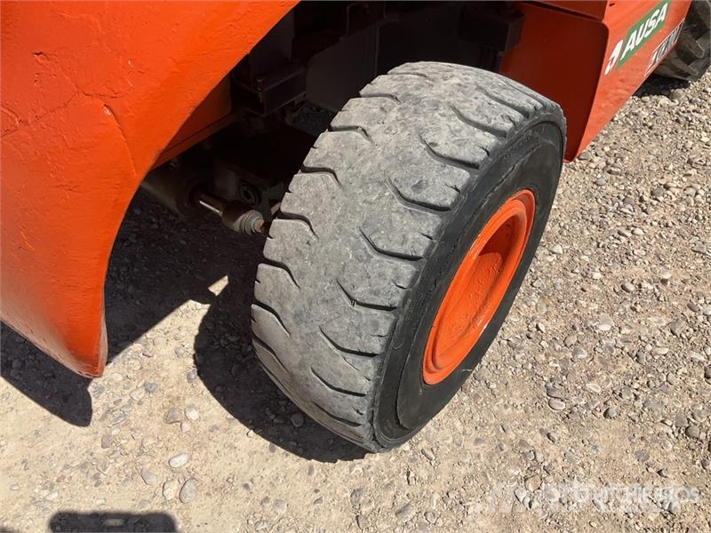 Ausa CH200 4x4 Rough Terrain Forklift شاحنات الطرق الوعرة