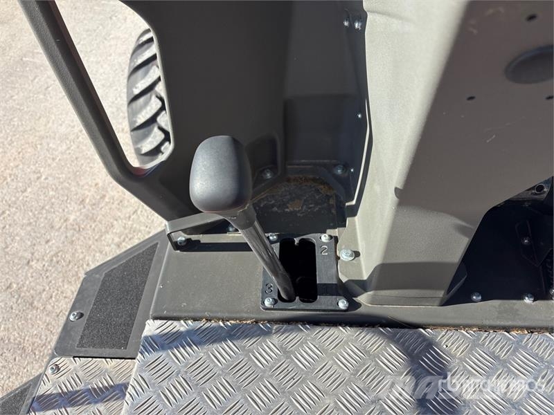 Ausa D 1001 APG 4x4 Swivel Dumper (Unused) Demperi za gradilišta