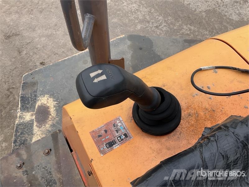 Ausa D1000AP 9 ton 4x4 Dumper Minidumprar